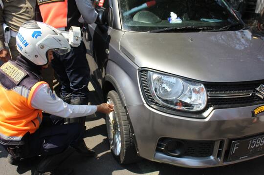 Parkir di Sembarang Tempat, Dishub Gembosi 18 Kendaraan