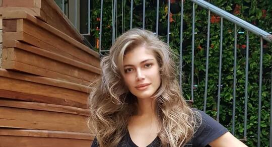 WOW! Valentina Sampaio, "MODEL SEKSI" Victoria Secret Transgender PERTAMA!