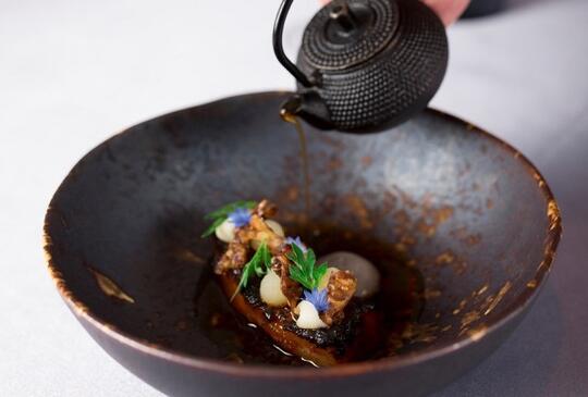 Pernah Dengar Michelin Star Restaurant? Di Singapura Ada Banyak Pilihannya Gan!