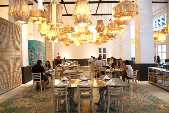 Pernah Dengar Michelin Star Restaurant? Di Singapura Ada Banyak Pilihannya Gan!