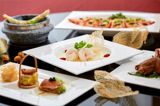 Pernah Dengar Michelin Star Restaurant? Di Singapura Ada Banyak Pilihannya Gan!