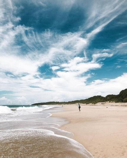 Wisata Pantai Ujung Genteng Sukabumi Yang Asyik Untuk