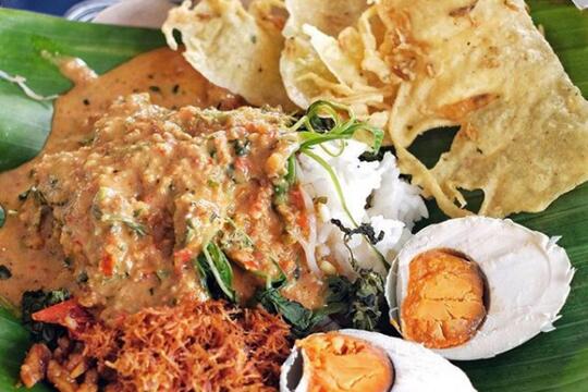 5 Tempat Pecel Favorit di Kediri, Rasanya Bikin Nagih