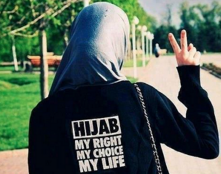 Baju Gamis Tersangkut Gir Motor, Seorang Ibu Jatuh Kemudian Meninggal
