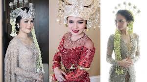 Pelestarian Kebaya Indonesia