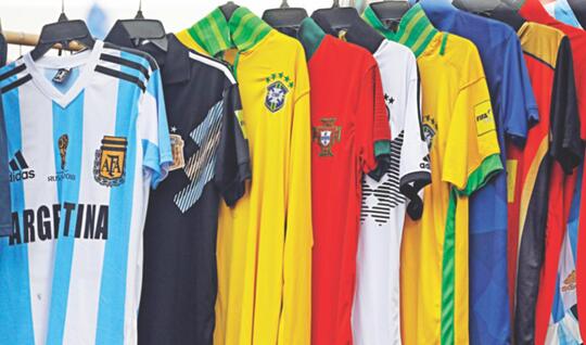 Cara Mencuci Jersey Kesayangan Biar Nggak Cepar Rusak. Simak Gan!