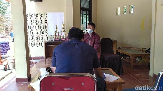 Bos Salon Pemeran 'Seks Gangbang' Positif HIV