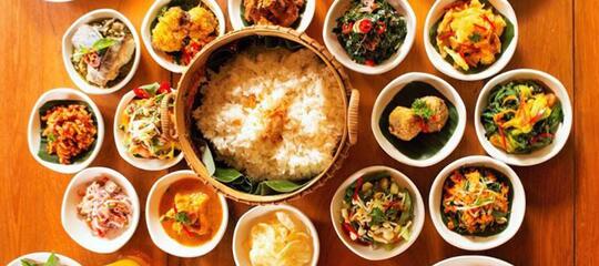Mengenal Rijsttafel, Hidangan ala Indonesia yang Begitu Popular di Belanda
