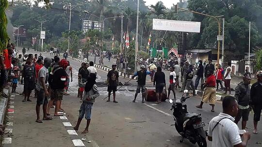Kerusuhan Terjadi di Jayapura, Massa Bakar Kantor Majelis Rakyat Papua