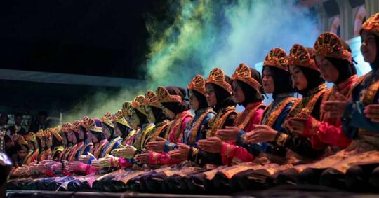 Viral, Grup Musik Now United Melakukan Tari Saman dari Aceh!