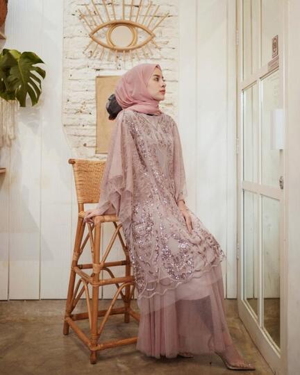 Dress Bridesmaid Hijab Kekinian - diseño de camisa