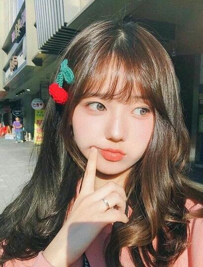 Si Cantik yang Jatuh di Pelukan Zeus?