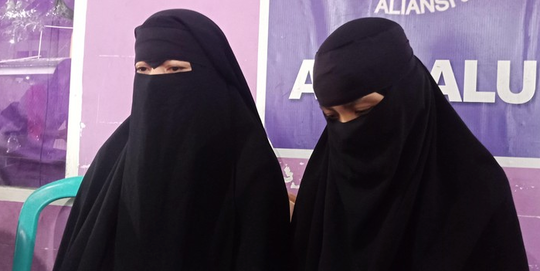 Istri Terduga Teroris Palu Merasa Dilecehkan Densus 88 Saat Digerebek