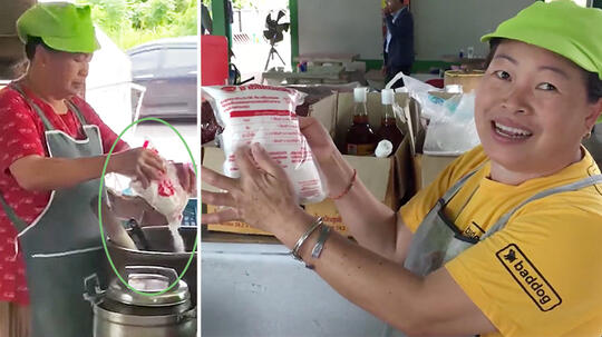 Begini Tanggapan Penjual di Thailand yang Viral Karena Pakai MSG Dalam Jumlah Banyak!