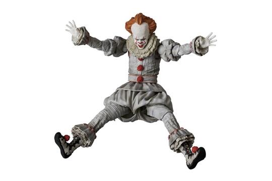 it 2 action figures