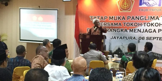 Di Depan Panglima TNI-Kapolri, Pendeta Minta Aparat Ditarik dari Papua