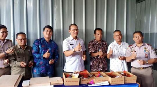 Kementan Lepas Ekspor 240 Kg Salak Tasik ke China