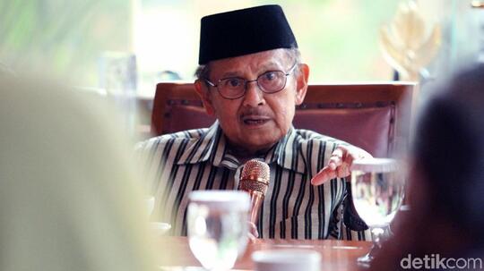 Penjelasan Lengkap Keluarga soal Meninggalnya BJ Habibie