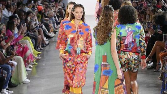 4 Desainer Indonesia Ikut Meriahkan New York Fashion Week!