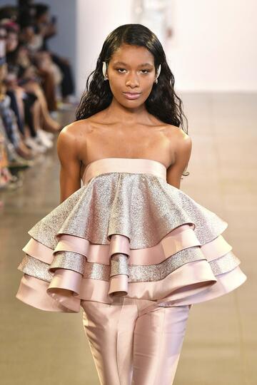4 Desainer Indonesia Ikut Meriahkan New York Fashion Week!