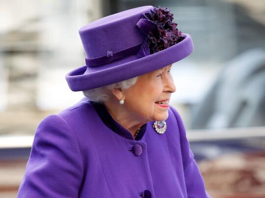 Ratu Elizabeth Sedang Cari Asisten Rumah Tangga di Kerajaan Inggris, Minat?