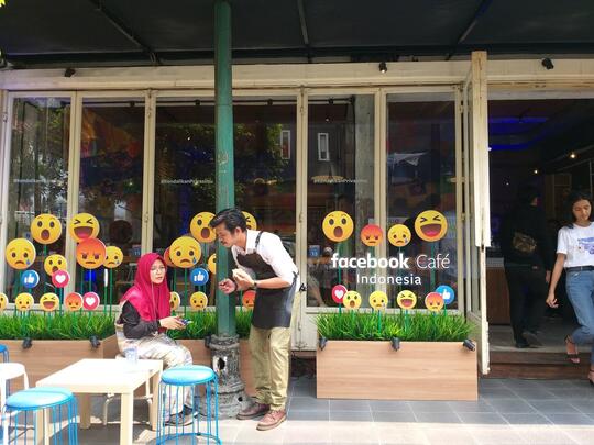Facebook Cafe Hadir di Jakarta Sekaligus Gelar Kampanye Kesadaran Privasi Data