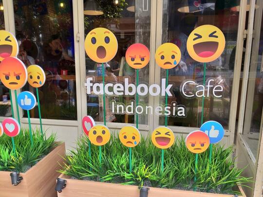 Facebook Cafe Hadir di Jakarta Sekaligus Gelar Kampanye Kesadaran Privasi Data