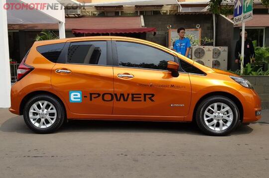 Pake Teknologi E – Power, Mobil ini Bisa Tempuh 1.400 km pada Kondisi Full Tank