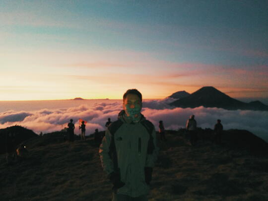 Pendakian Gunung Prau via Igirmranak, rekomendasi jalur sepi.