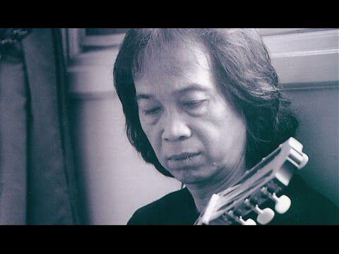 Mengenang 70 Tahun Chrisye, Berikut 10 Lagu Populer Chrisye Sepanjang Masa!