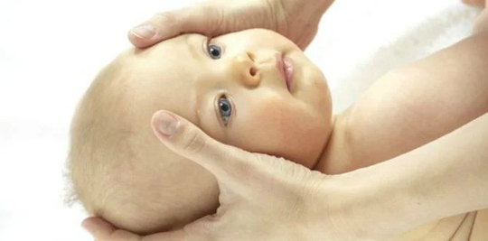 Besar atau Kecil, Asalkan Masih di Kurva Normal, si Kecil Tetap Sehat