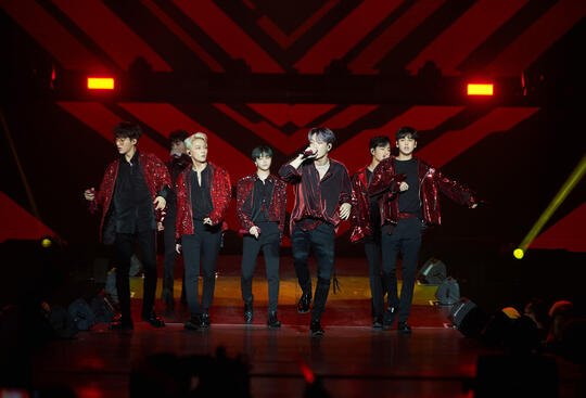 Happy Anniversary iKON! Simak Transformasi Grup KPop Ini hingga 2019