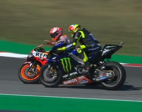 Marquez Enggan Meminta Maaf Atas Insiden Senggolan Dengan Rossi Di Misano Kemarin