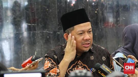 Fahri Hamzah Persilakan Publik Gugat Revisi UU KPK ke MK
