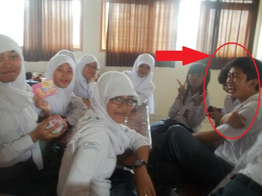 Muka Pas-Pasan? Beginilah Cara Hack Hati Wanita Menggunakan Teknologi ! (Apa itu?)