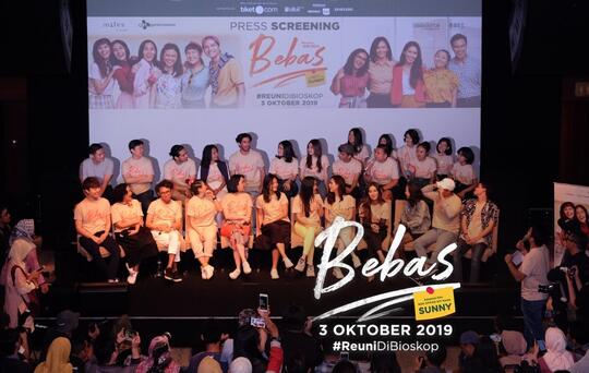 Film BEBAS Siap Menyeretmu Ke Masa Lalu Mengenang Masa-masa SMA yang Indah!