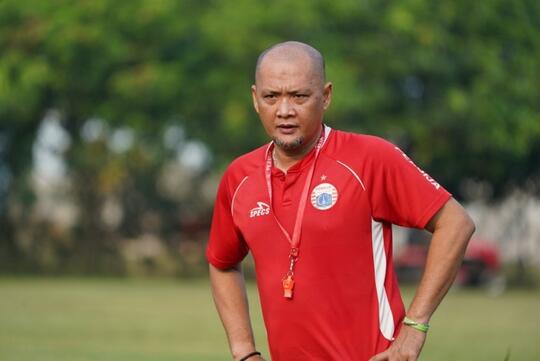 Julio Hengkang, Ismed Sofyan Jadi Asisten Pelatih Persija