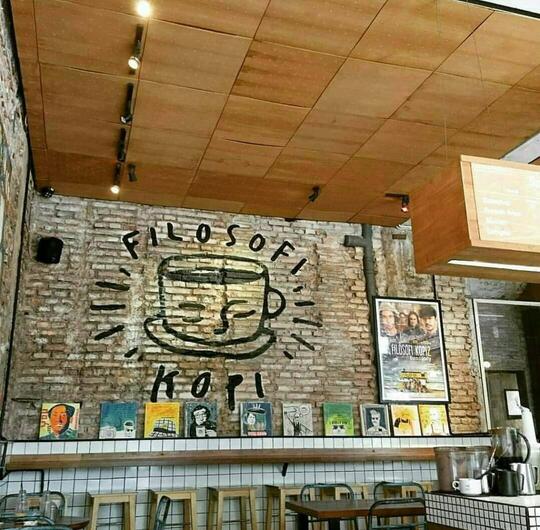 Viral! Bisnis Kopi Lucinta Luna yang Namanya Bikin Netizen Geleng-Geleng Kepala!