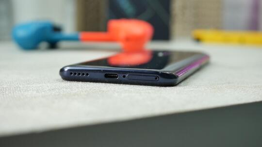 Review Pake vivo V17 Pro Seminggu: Berbicara Desain, Performa Dan Kamera!!