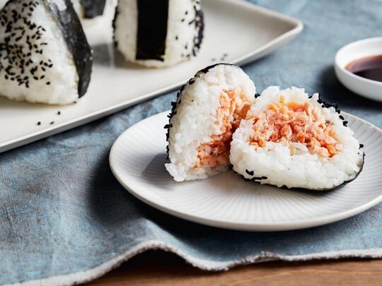 10 Isian Onigiri Terfavorit yang Harus Agan Coba Saat Traveling ke Jepang