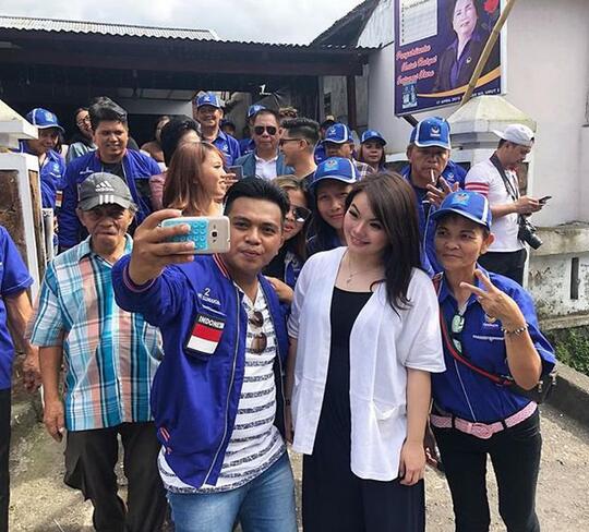 Cantiknya Hillary Brigitta Lasut, Anggota DPR Termuda yang Punya Kekayaan 9 M!