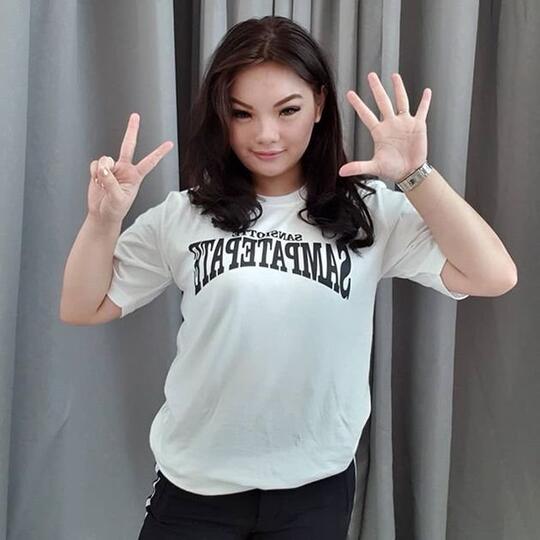 Cantiknya Hillary Brigitta Lasut, Anggota DPR Termuda yang Punya Kekayaan 9 M!