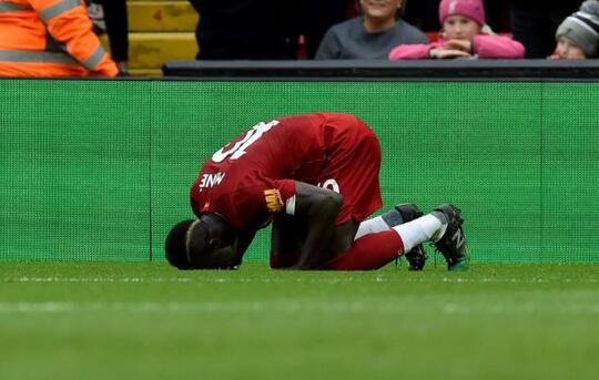 Masuk Akal Kenapa Fans Liverpool Tenang Kalau Ada Sadio Mane
