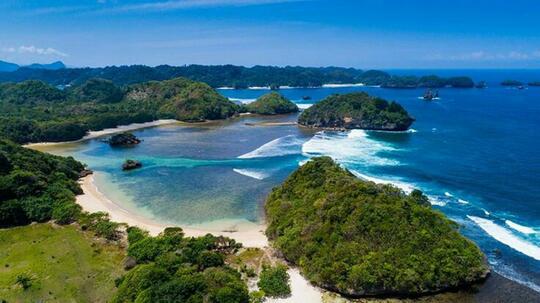 5 Pantai Instagramable Di Malang Raya. Agan Wajib Berkunjung!