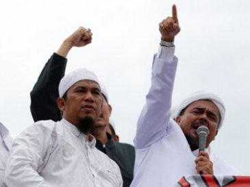 Sekjen Ditahan, PA 212: Kami Ajak Umat Ketuk Pintu Langit