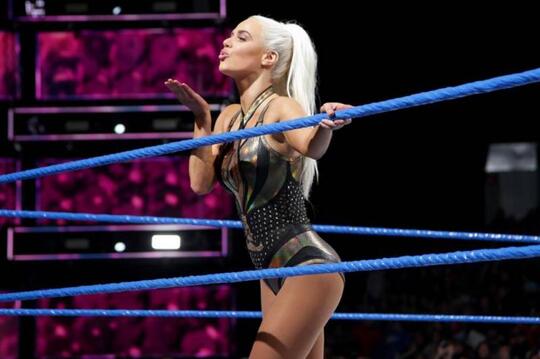 Ini dia 5 cewek SUPER HOT dari SMACKDOWN!