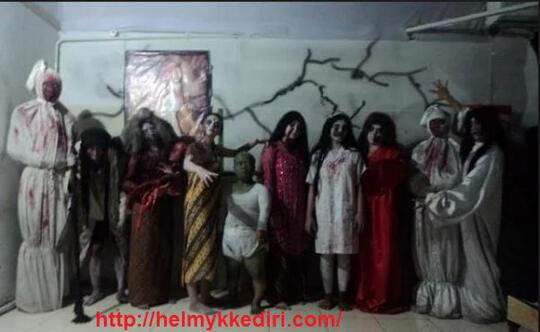 Gambaran Suasana Halloween Jika Dirayakan Di Indonesia, Dijamin Lebih Serem