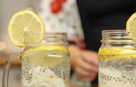Panas Terik Kehausan? Bikin Aja Minuman Mantul Ala Gua Ini!