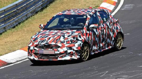 Toyota Yaris Versi 2020 Akan Bertenaga Hybrid ?