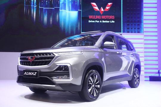 Wuling Almaz Jadi Mobil Terbaik Pilihan Pewarta